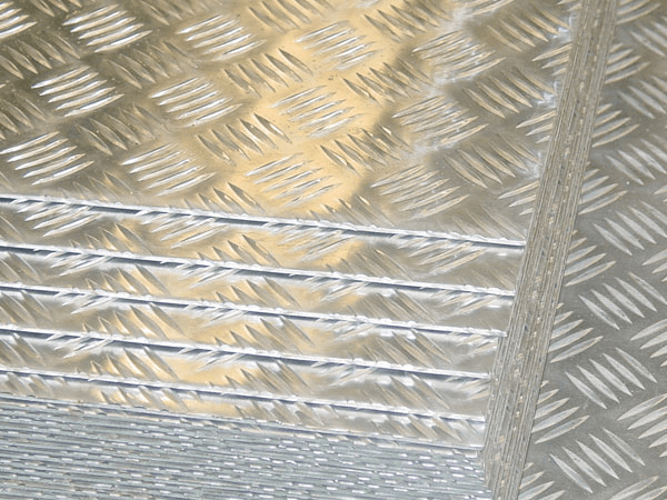 Alloy 5754 Marine Grade Aluminium Chequered Sheet 5-Bar Pattern 1500x3000x4.5mm